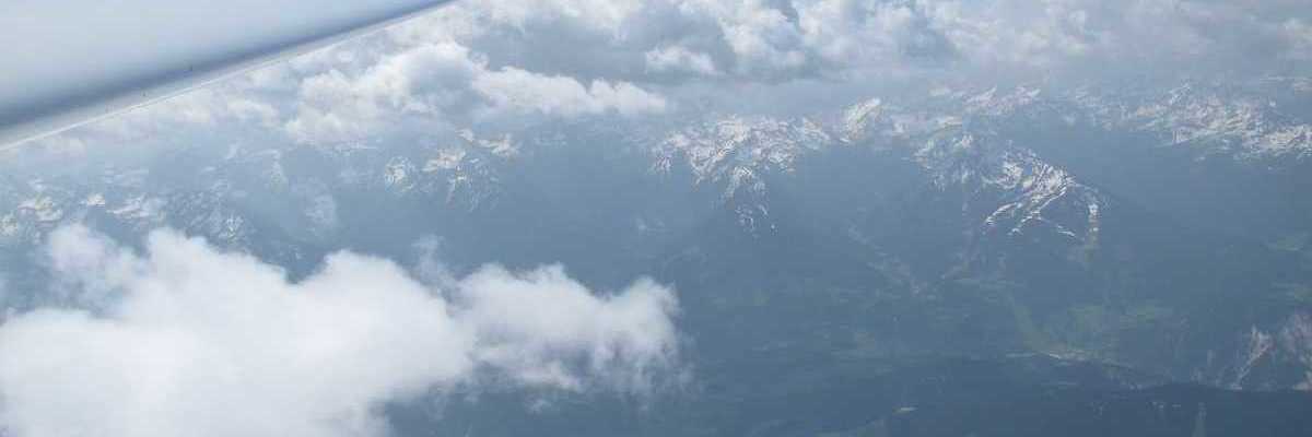 Flugwegposition um 09:35:47: Aufgenommen in der Nähe von Gemeinde Ramsau am Dachstein, 8972, Österreich in 3139 Meter